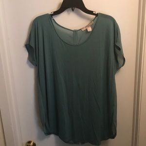 T-shirt blouse with sheer button down back